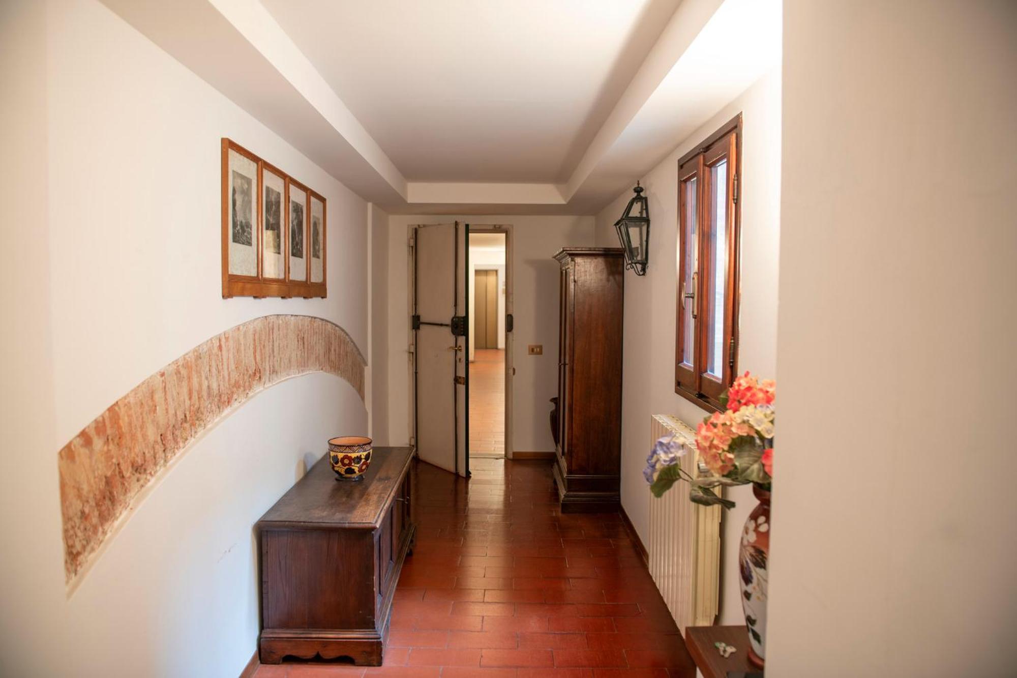Mamo Florence - Borgo San Jacopo Apartment Buitenkant foto